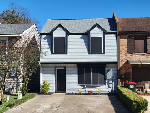 Photo of 131 E Pamela Drive, Lafayette, LA 70506 (MLS # 2500005454)