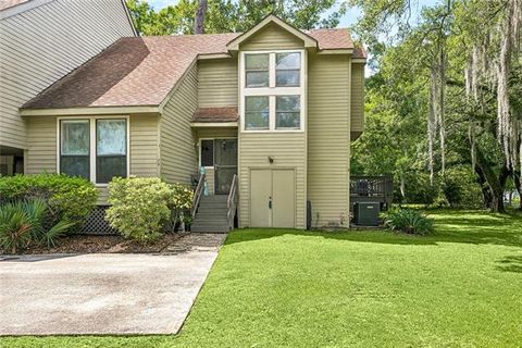 Photo of 74 W Chamale Cove Cv #74, Slidell, LA 70460 (MLS # NO2557666)