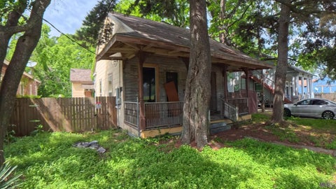 Photo of 1029 Charles T Smith Drive DR, Baton Rouge, LA 70802 (MLS # BR2026013441)