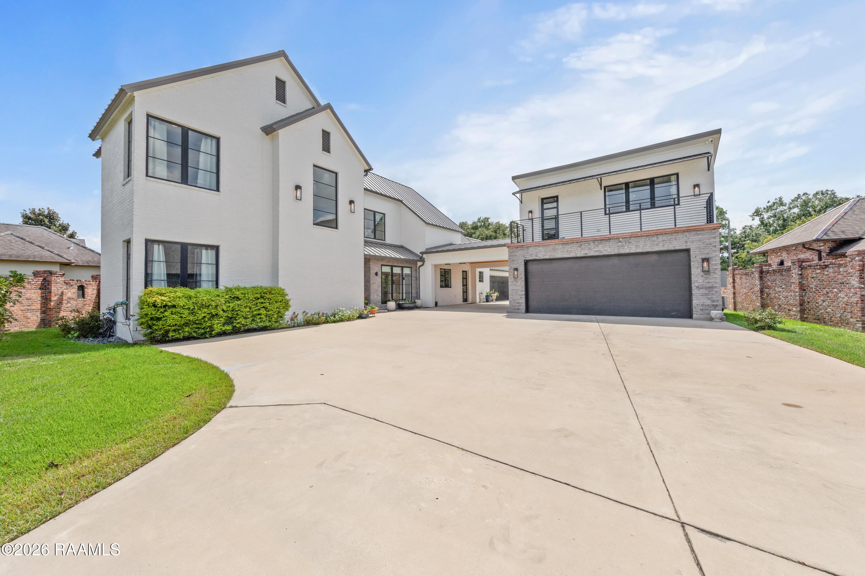 115 Avallach Drive