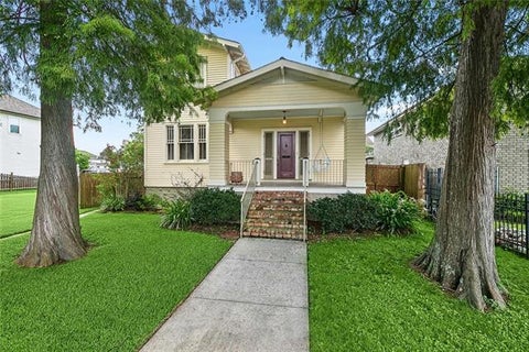 Photo of 6415 Catina Street St, New Orleans, LA 70124 (MLS # NO2569630)
