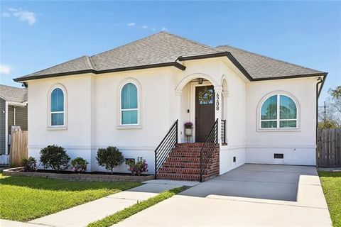 Photo of 6208 Marigny Street St, New Orleans, LA 70122 (MLS # NO2548964)