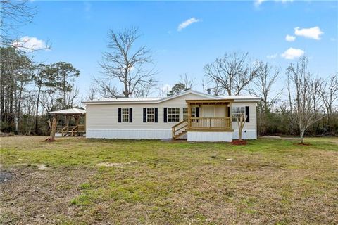 Photo of 12699 Folsom Farms Road Rd, Franklinton, LA 70438 (MLS # NO2544216)