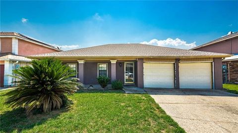 Photo of 11030 Willowbrae Drive Dr, New Orleans, LA 70127 (MLS # NO2551969)