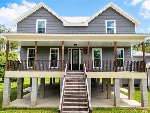 Photo of 194 Tiny Ct CT, Slidell, LA 70460 (MLS # NO2564872)