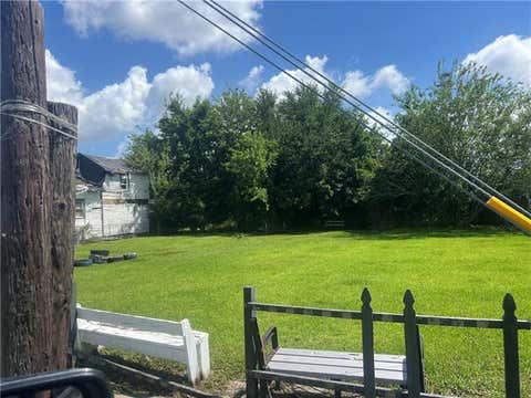Photo of 4025 Eve Street St, New Orleans, LA 70125 (MLS # NO2572597)