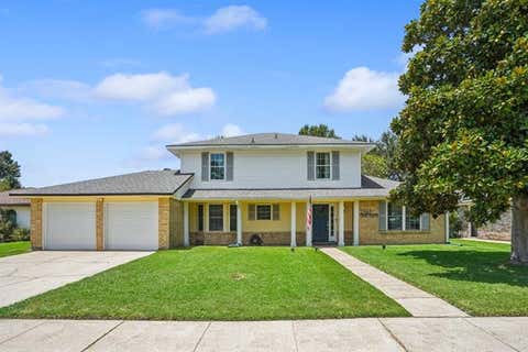 Photo of 2161 Carmel Valley Drive Dr, Laplace, LA 70068 (MLS # NO2570030)