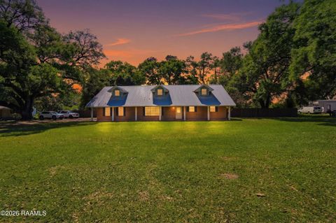 Photo of 121 W Edith Road, Lafayette, LA 70508 (MLS # 2600002513)