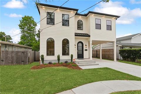 Photo of 3117 41st Street St, Metairie, LA 70001 (MLS # NO2557952)