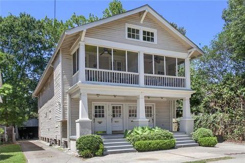 Photo of 2312 Calhoun Street St #B, New Orleans, LA 70118 (MLS # NO2547333)