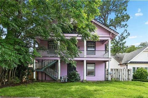 Photo of 220 Central Avenue Ave, Jefferson, LA 70121 (MLS # NO2559993)