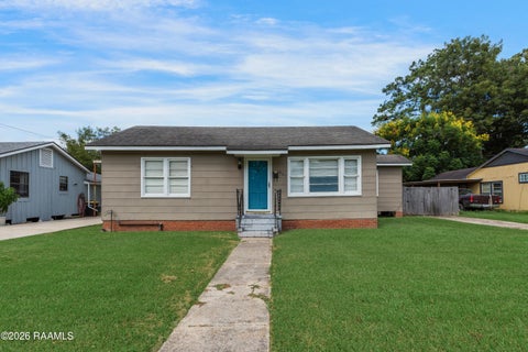 Photo of 637 Ashton Street, New Iberia, LA 70563 (MLS # 2600009670)