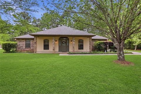 Photo of 100 Pine Avenue Ave, Madisonville, LA 70447 (MLS # NO2550216)