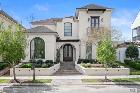 Photo of 11438 Center Court Blvd Blvd, Saint George, LA 70810 (MLS # BR2026004820)