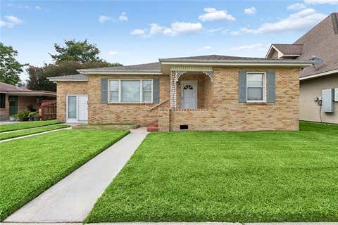 Photo of 2316 Fazzio Road, Chalmette, LA 70043 (MLS # NO2570067)
