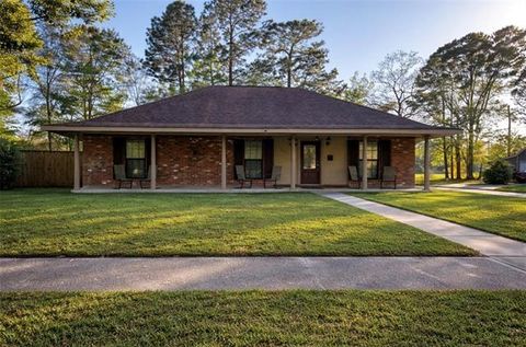 Photo of 205 Greencrest Drive Dr, Slidell, LA 70458 (MLS # NO2549247)