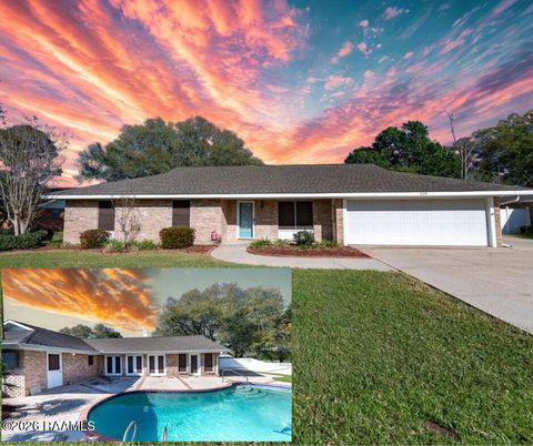 Photo of 239 E Hoyt Avenue, Crowley, LA 70526 (MLS # 2600002445)