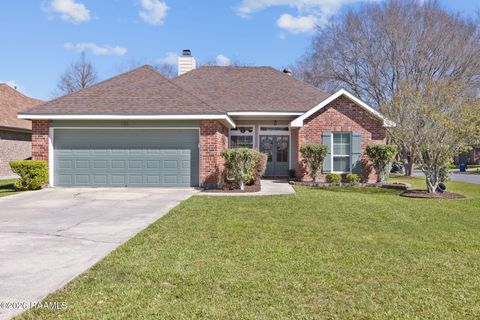 Photo of 135 Windermere Circle, Youngsville, LA 70592 (MLS # 2600002220)