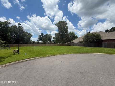 Photo of 102 Claret Place, Lafayette, LA 70503 (MLS # 2600005053)