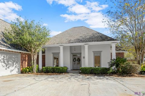 Photo of 8510 Ormand Dr Dr, Zachary, LA 70791 (MLS # BR2026003195)