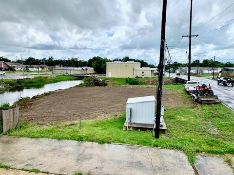 Photo of 7416 Park Avenue Ave, Houma, LA 70360 (MLS # NO2560583)