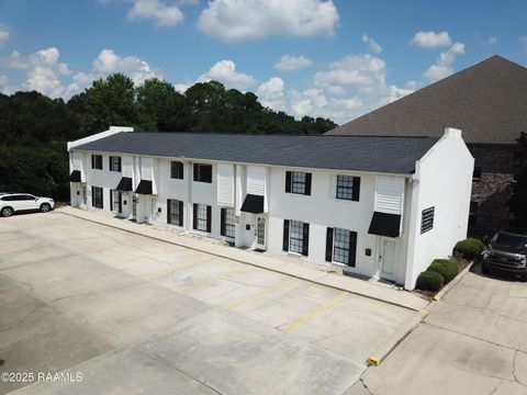 Photo of 3 Flagg Place #B-1, Lafayette, LA 70508 (MLS # 2500006066)