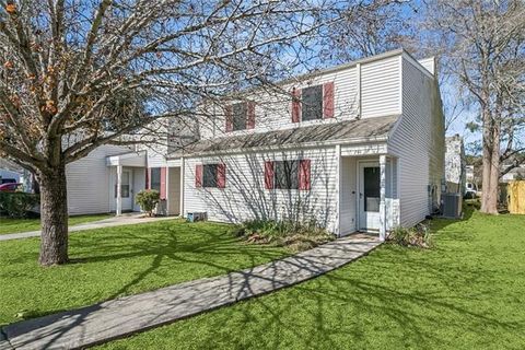 Photo of 244 Putters Lane Ln #43-C, Slidell, LA 70460 (MLS # NO2542476)