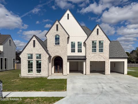 Photo of 219 Ivy Cottage Drive, Youngsville, LA 70592 (MLS # 2600000069)