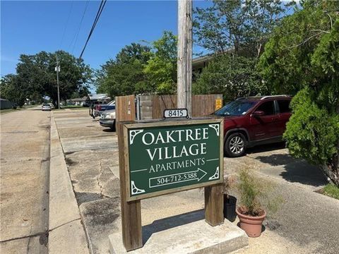 Photo of 8415 Airline Drive Dr #A6, Metairie, LA 70003 (MLS # NO2557707)