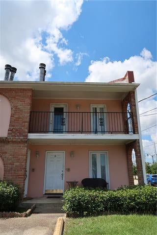 Photo of 3416 W Esplanade Avenue AVE #B, Metairie, LA 70002 (MLS # NO2573857)