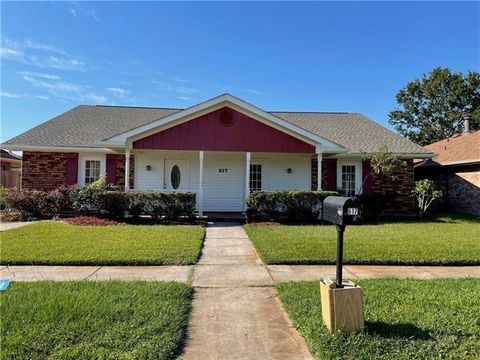 Photo of 617 Meursault Drive Dr, Kenner, LA 70065 (MLS # NO2560358)