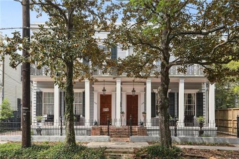 Photo of 1130 Fourth Street St #1130, New Orleans, LA 70130 (MLS # NO2541657)