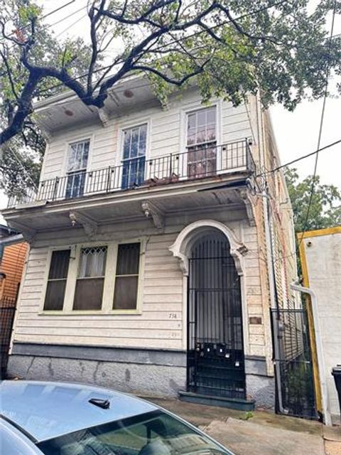 Photo of 738 Washington Avenue Ave #A, New Orleans, LA 70130 (MLS # NO2547005)
