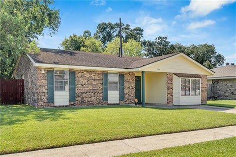 Photo of 5008 Bowdon Street St, Marrero, LA 70072 (MLS # NO2573529)