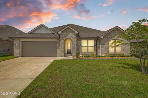 Photo of 226 S South Lakepointe Drive Drive, Lafayette, LA 70506 (MLS # 2600002683)
