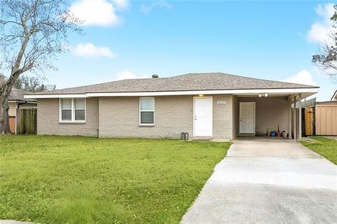 Photo of 4619 Citrus Drive Dr, New Orleans, LA 70127 (MLS # NO2543091)