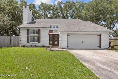 Photo of 108 Lamas Circle, Lafayette, LA 70506 (MLS # 2600006710)
