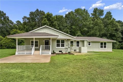 Photo of 59354 Borgne Ave Avenue AVE, Bogalusa, LA 70427 (MLS # NO2567464)