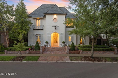 Photo of 104 Ravenswood Lane, Lafayette, LA 70508 (MLS # 2600008569)