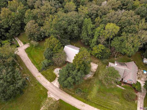 Photo of 25247 Shane Ct Ct, Jackson, LA 70748 (MLS # BR2026005482)