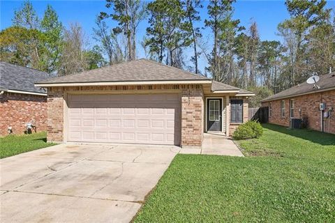 Photo of 14657 Madison Lane Ln, Ponchatoula, LA 70454 (MLS # NO2545497)