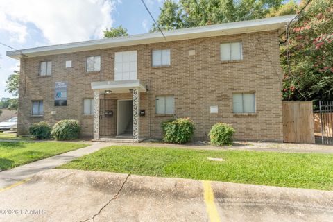 Photo of 1120 W W Chimes Street, Baton Rouge, LA 70802 (MLS # 2500006855)