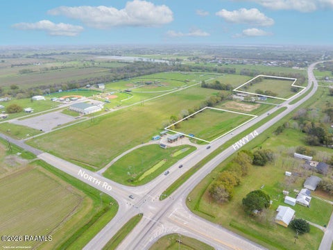 Photo of 500 Blk Veterans Memorial Drive, Erath, LA 70533 (MLS # 2600005834)