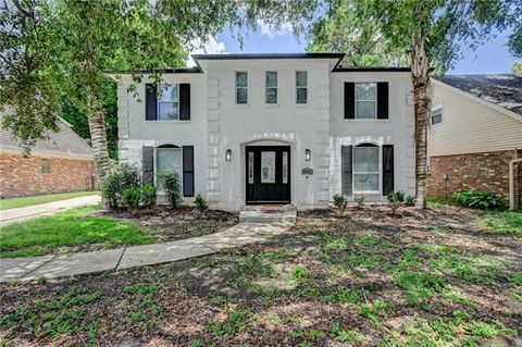 Photo of 4043 S Inwood Avenue Ave, New Orleans, LA 70131 (MLS # NO2549518)