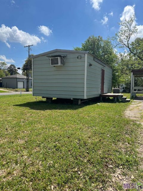 Photo of 3696 Dalton St St, Baton Rouge, LA 70805 (MLS # BR2026005516)