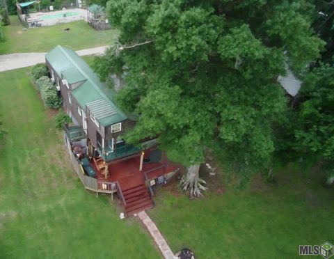 Photo of 21018 Diversion Canal Rd Rd, Maurepas, LA 70449 (MLS # BR2026004147)