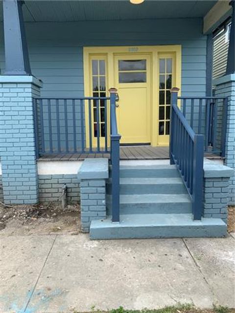 Photo of 3102 Orleans Avenue Ave, New Orleans, LA 70119 (MLS # NO2555096)