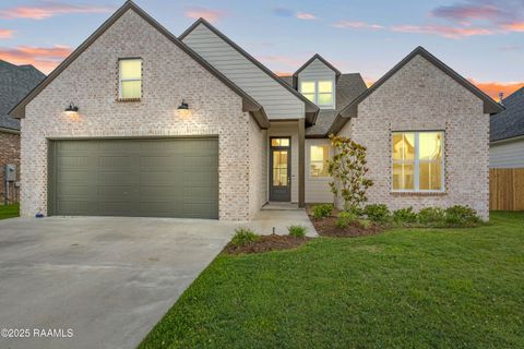 Photo of 102 Queen Palm Circle, Youngsville, LA 70592 (MLS # 2020024688)
