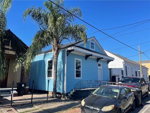 Photo of 1227 N Miro Street St, New Orleans, LA 70119 (MLS # NO2556647)