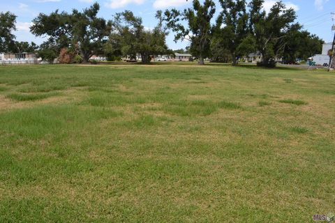 Photo of LOT 2 Oakridge Dr, Golden Meadow, LA 70357 (MLS # BY2026006924)